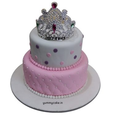 Crown Fondant Cake