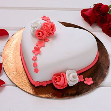 Heart Shaped Fondant Cake