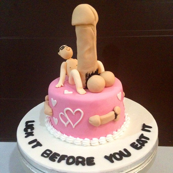 Birthday on sale penis cake