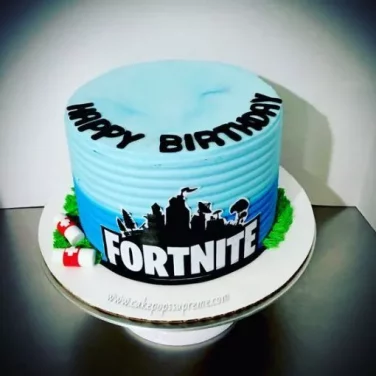 Fortnite Battle Royale Cake