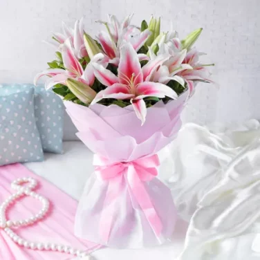 6 Lillies Bouquet