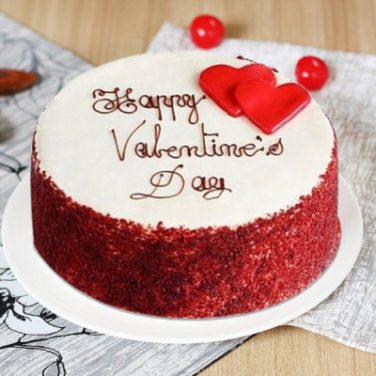 Red Velvet Valentines Cake