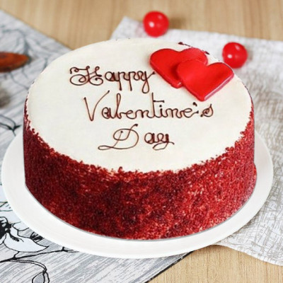 Red Velvet Valentines Cake