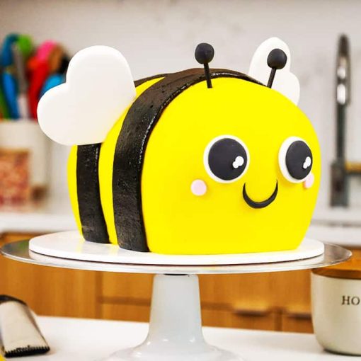 Bumblebee Cake