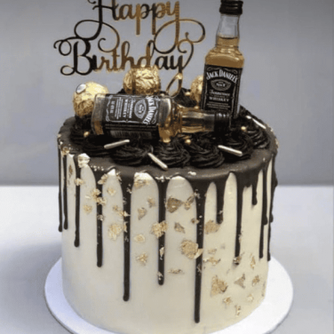 Cake with Jack Daniels Bottle