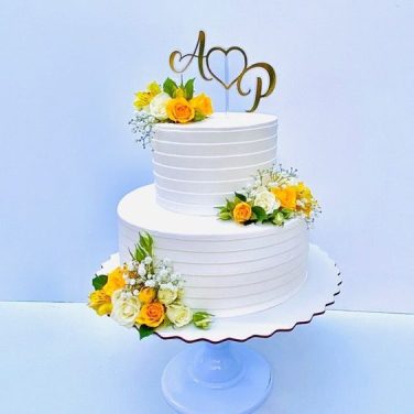 2 Tier Wedding Cake with Flowers