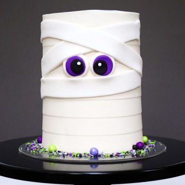 Mummy Cake